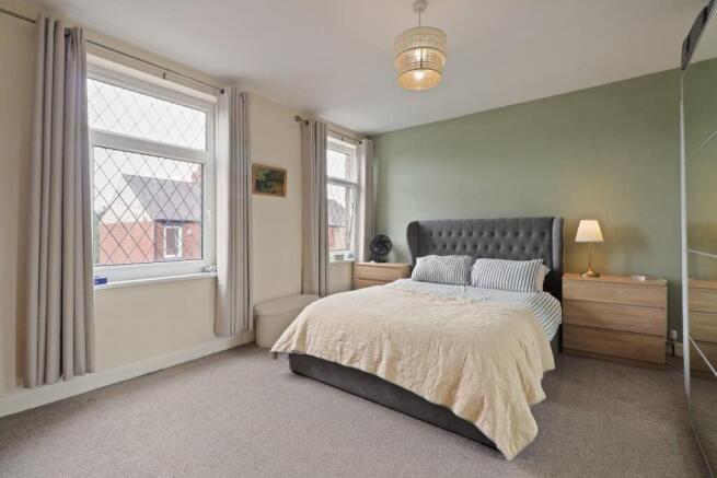 3 bed Semi-Detached for sale Image 11