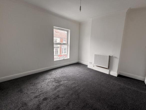 3 bed House to rent Image 11
