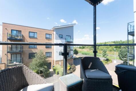 Creek Mill Way, Dartford, Kent