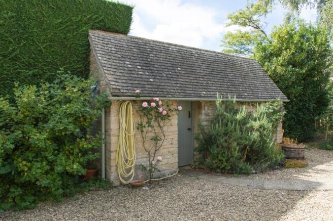 Graden Outbuilding