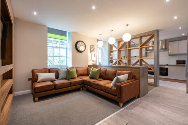 Jesmond View A Flat 6 living room 1