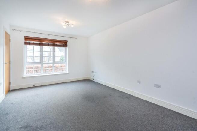Flat 2, 11 Crown ...