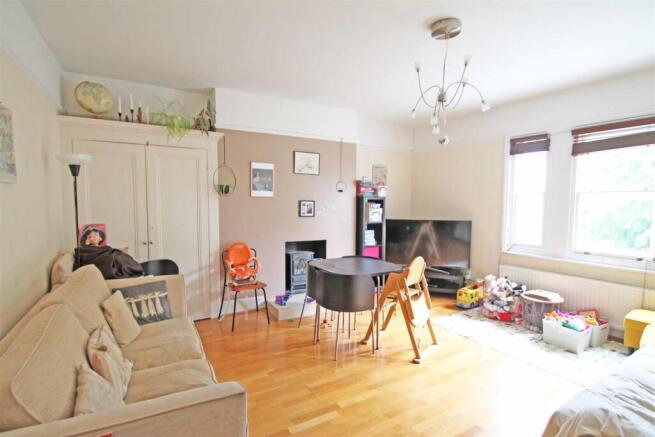 Living/Dining Room