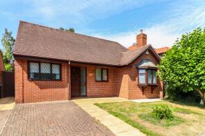 17, Five Acres, Kings Langley WD4 9JU