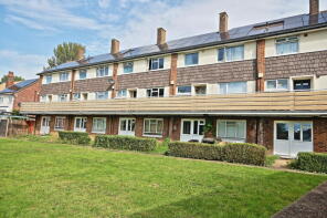 31a, Victoria Road, Knaphill, Woking GU21 2AN