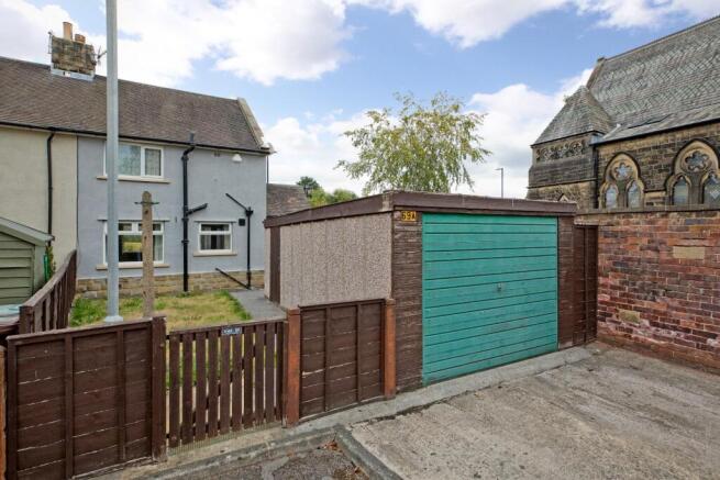 2 bed Semi-Detached for sale Image 10