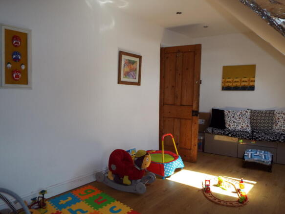 Photo 17