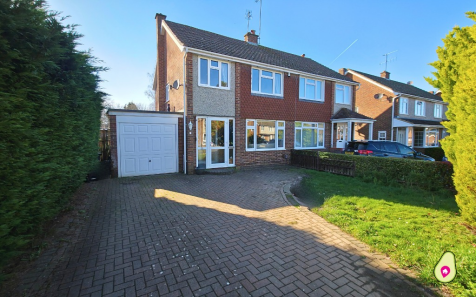 Butler Road, Crowthorne, Berkshire, RG45