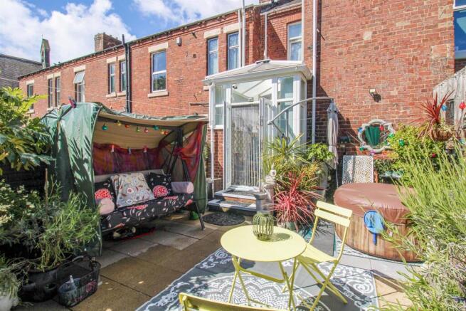 4 bed Terraced for sale Image 12