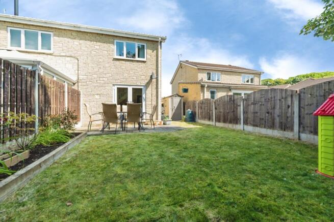 2 bed Semi-Detached for sale Image 12