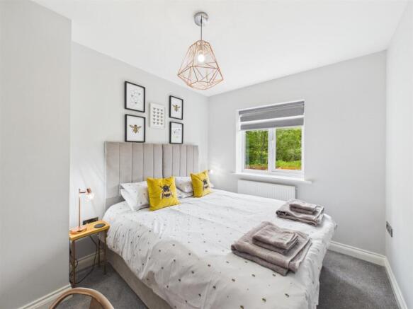 3 bed Detached for sale Image 8