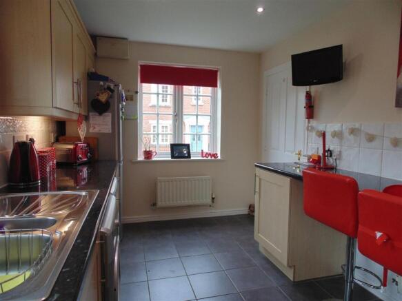 Kitchen/Breakfast Ro