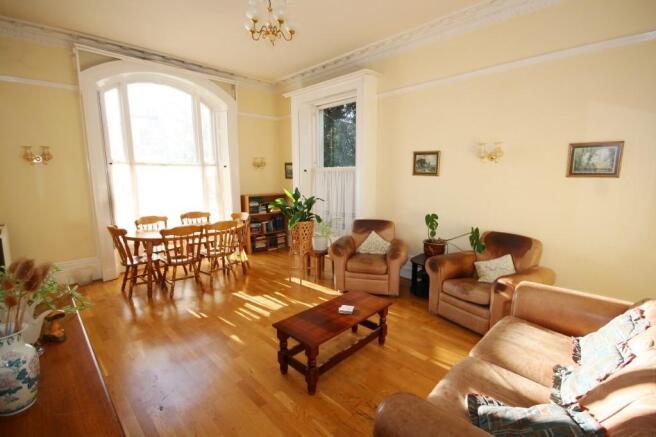 Dining Room (2)