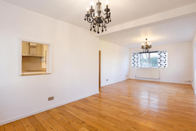 Flat 4, 95 Avenue Ro