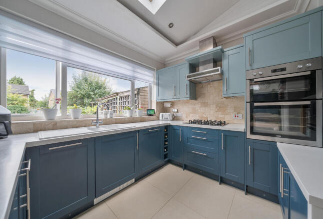 1332062-17-688aa2...