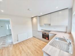 50, Segundo Road, Walsall WS5 4QD