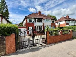 131, Stonegate Road, Meanwood, Leeds LS6 4PQ
