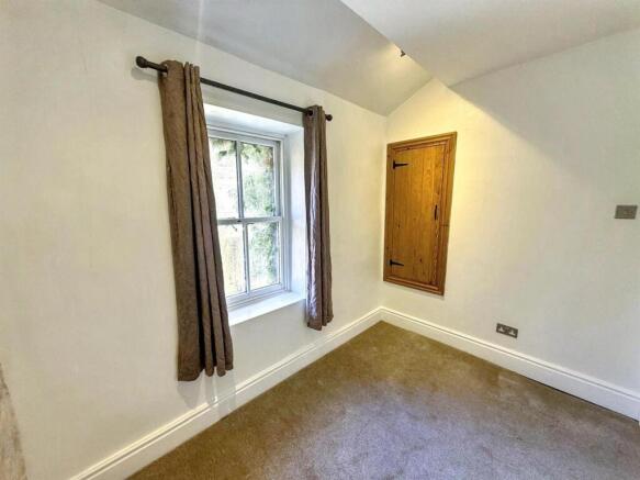 2 bed Terraced for sale Image 10