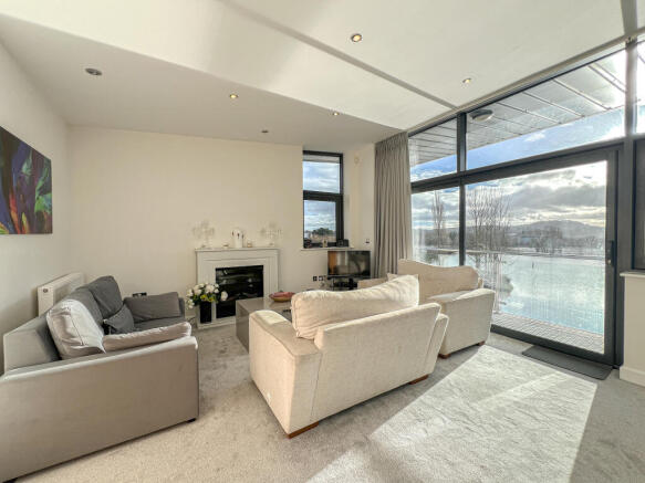 Flat 10 Barton West - Living area