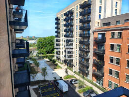 Flat 145, Arusha Court, Farine Avenue, Hayes UB3 4GL