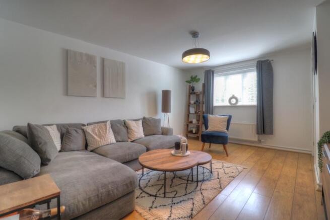 lounge 3