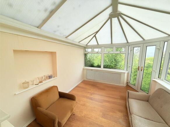 3 bed Semi-Detached for sale Image 7