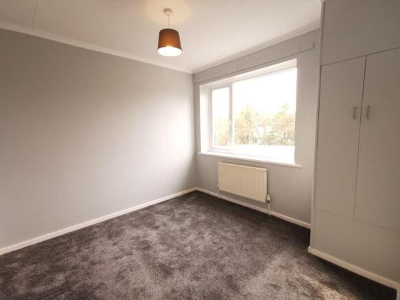 3 bed Terraced to rent Image 10
