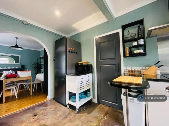 Kitchen + Dinning