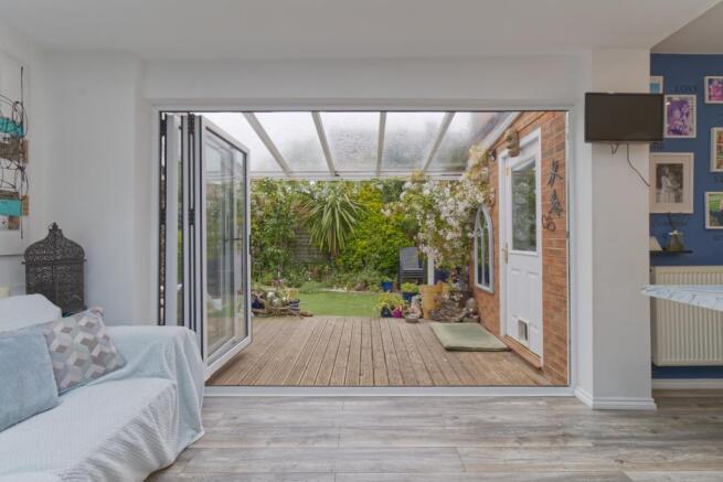 Bi-Folds