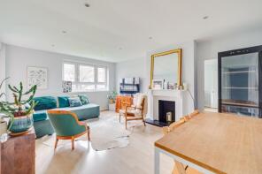 12, Barclay Close, London SW6 5QG