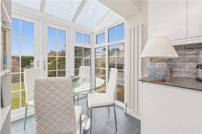 4 bed Detached for sale Image 10