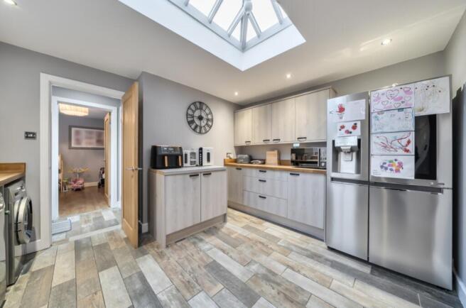 1418876-21-699caa19e9e0d