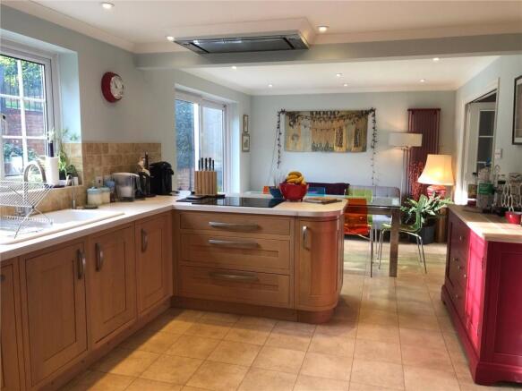Kitchen/Dining