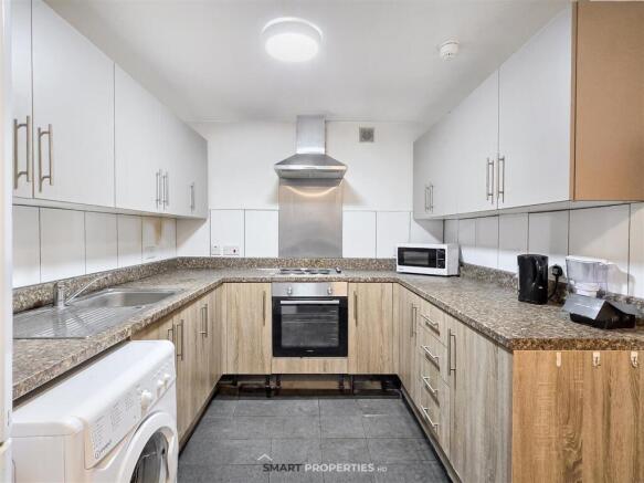 1 bed Flat for sale Image 7