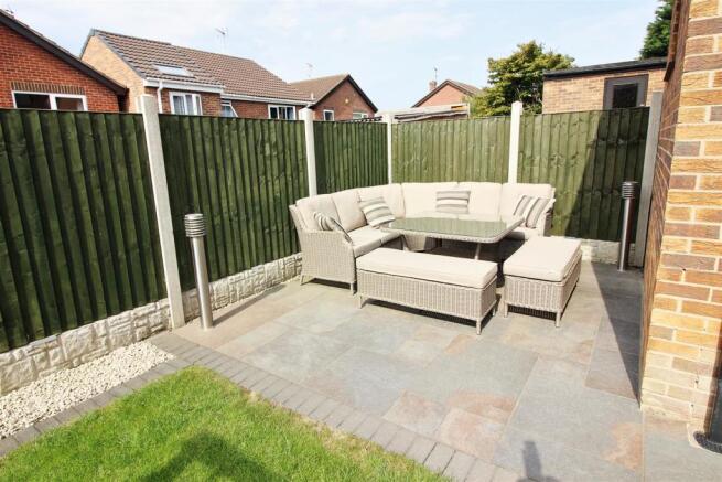 lower patio.JPG