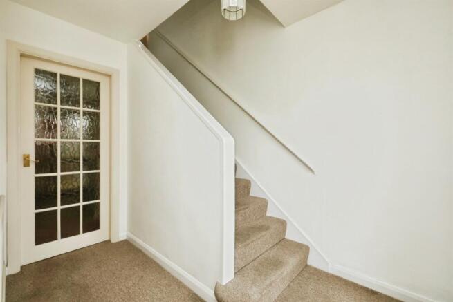 3 bed Semi-Detached for sale Image 9
