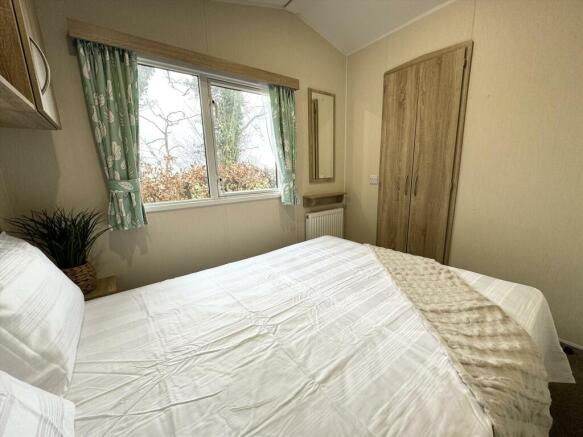 2 bed Not Specified for sale Image 7