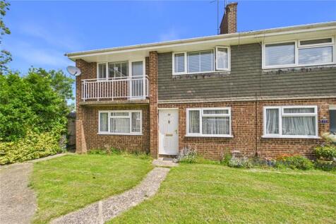 Bliss Close, Basingstoke, Hampshire, RG22
