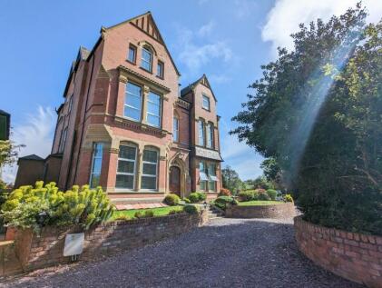 Lulworth Road, Southport, PR8 2JN