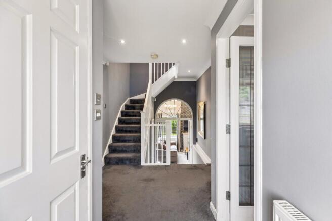 St. Vigeans Place, Newton Mearns, Glasgow photo 4