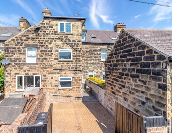 1 bed House for sale Image 12