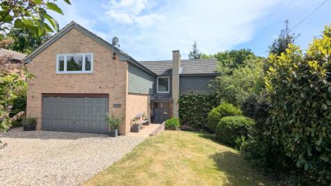 Collaroy Road, Cold Ash, Thatcham, RG18