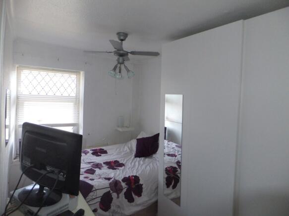 Picture 4