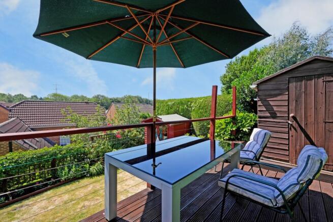 4 bed Detached for sale Image 7
