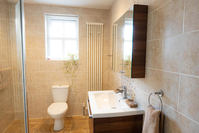 3 bed Bungalow for sale Image 12