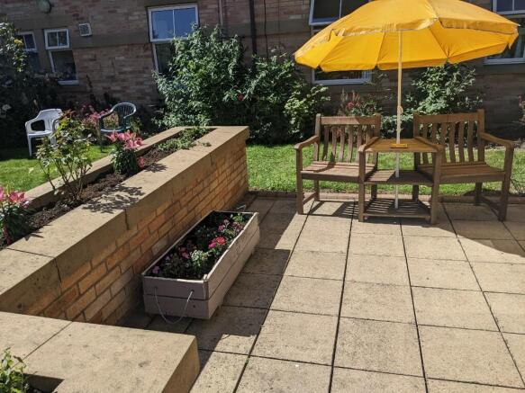 1 bed Flat to rent Image 6