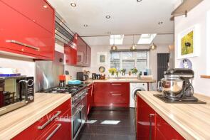 207, Shorncliffe Road, Folkestone CT20 3PH