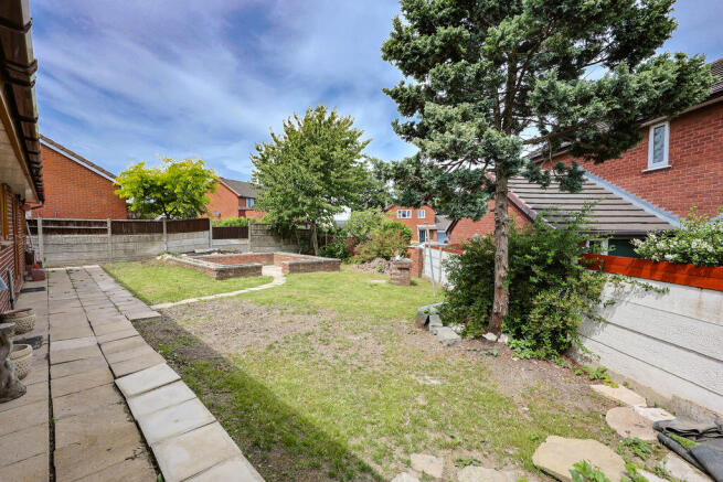 Melrose Drive, Winstanley, Wigan photo 4
