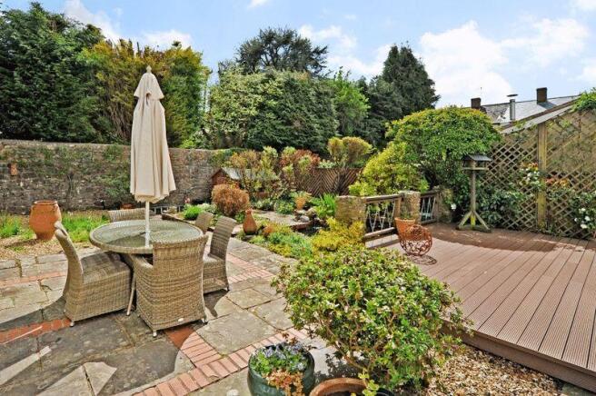 Rear Courtyard...