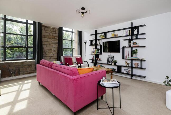 1 bed Apartment for sale Image 8